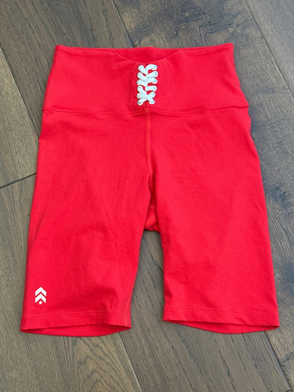 Barry's Fit Boot Camp Red Lace Up High Waisted Biker Short Red Women's Sz Small - Picture 1 of 5
